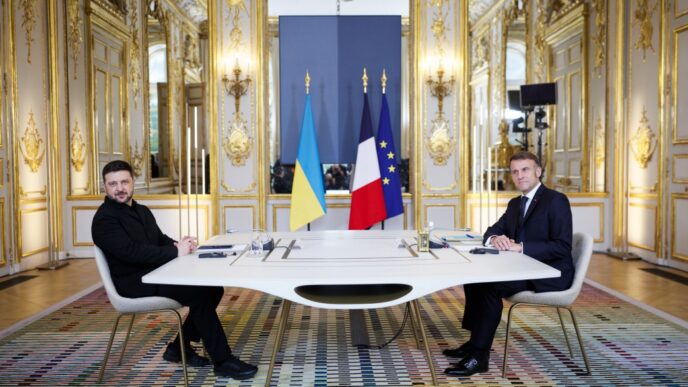 Президент України Володимир Зеленський та президент Франції Емманюель Макрон