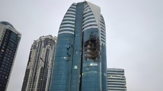 У Грозному дрон влучив у хмарочос