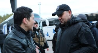 Буданов зустрічає цивільних з білоруського полону