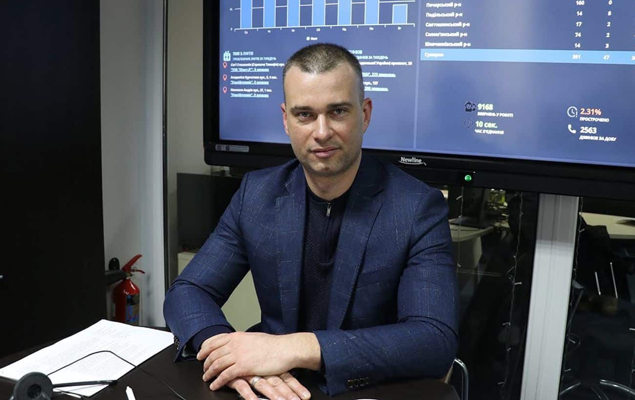 Заступника голови Солом'янської РДА Києва затримали: схема для ухилення від мобілізації за 15-20 тис. доларів з людини 161