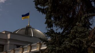 Рада підтримує національний шрифт і оновлений правопис: крок до повної дерусифікації законів 165