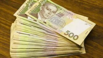 Купівля долара, депозит чи ОВДП - куди вкласти гроші в Україні в 2026 році