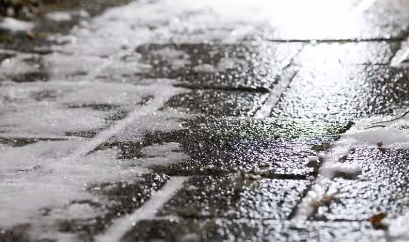 15 лютого ожеледиця