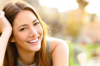 Найкращі короткі сучасні компліменти дівчині, жінці