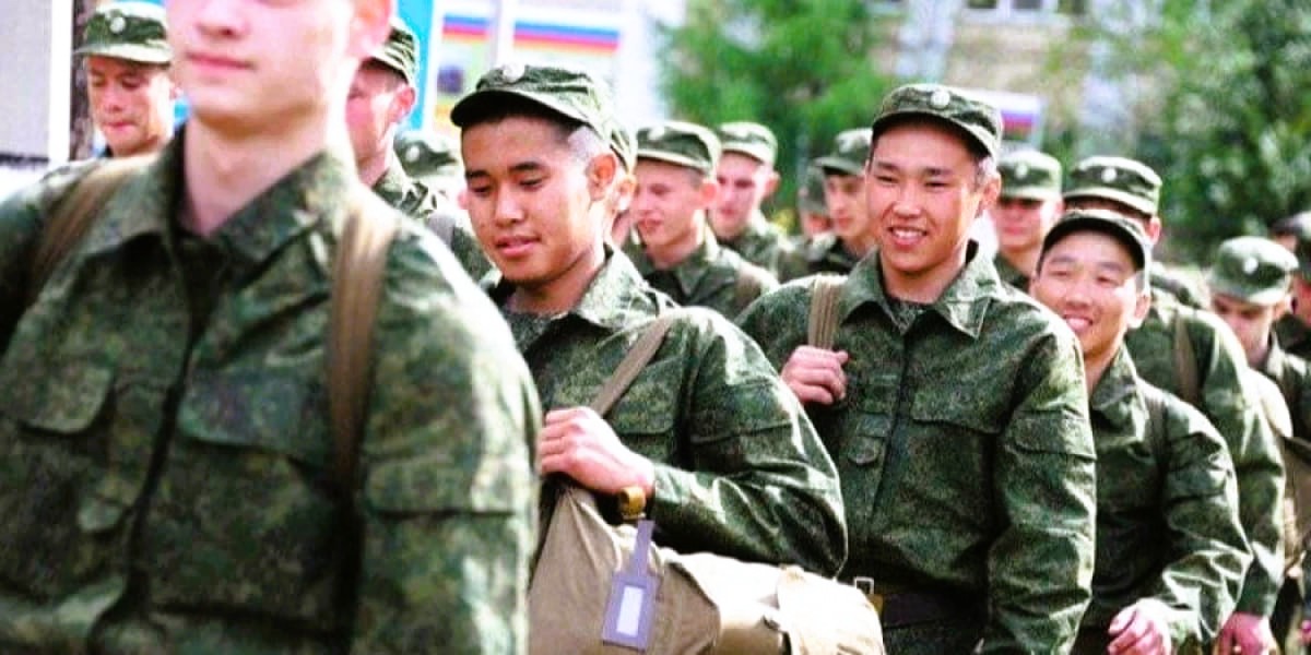 Росія кидає іноземців у "м'ясорубку": втрати РФ перевищують поповнення на тисячі 129