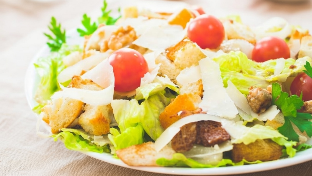 салат цезар класичний