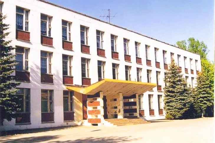 Металодетектори на вході до шкіл: МВС запроваджує обов'язкову перевірку учнів та камери від 2026 року 79