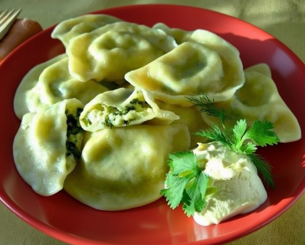 вареники з сиром рецепт Солоні вареники з сиром та зеленню