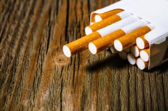 Уряд запустив е-Тютюн сигарети розкриють склад онлайн