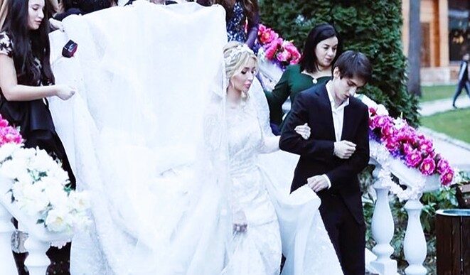 Айна Джабраїлова біографія