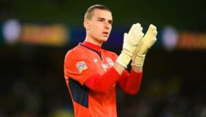 Андрій Лунін біографія