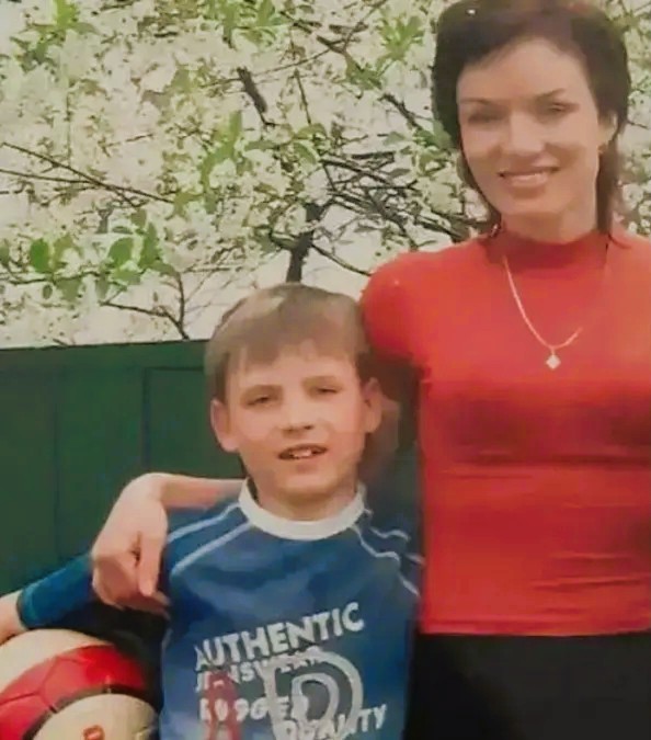 Біографія Андрія Луніна