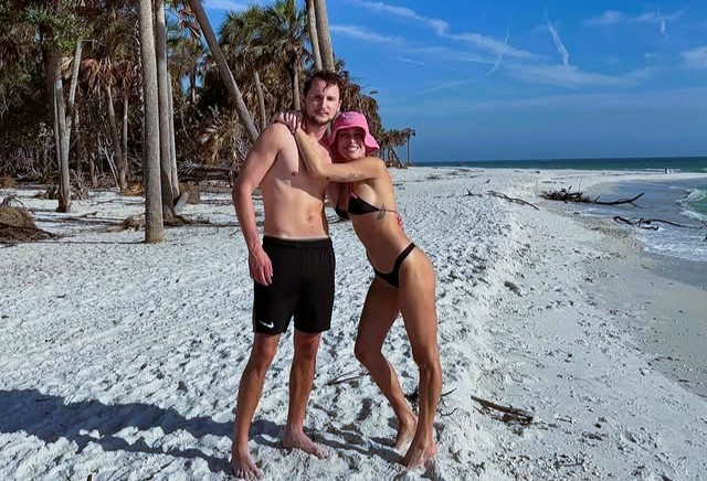 Біографія Данати Джабраїлови