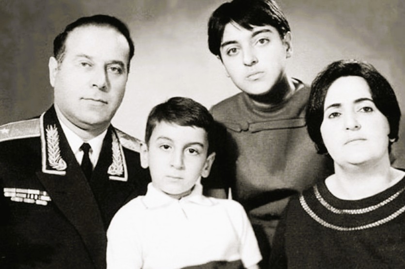 Ільхам Алієв біографія