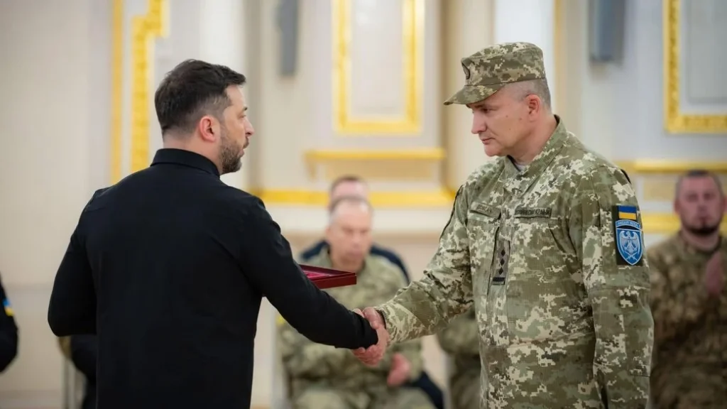 Хто такий Олександр Довгач: Герой України, який не раз дивився в очі смерті заради неба над Україною 6