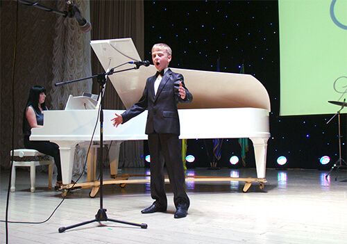 Хто такий Олександр Подолян, біографія