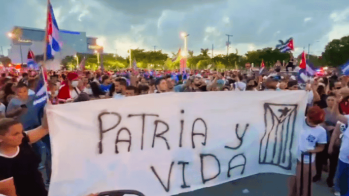 Протести на Кубі