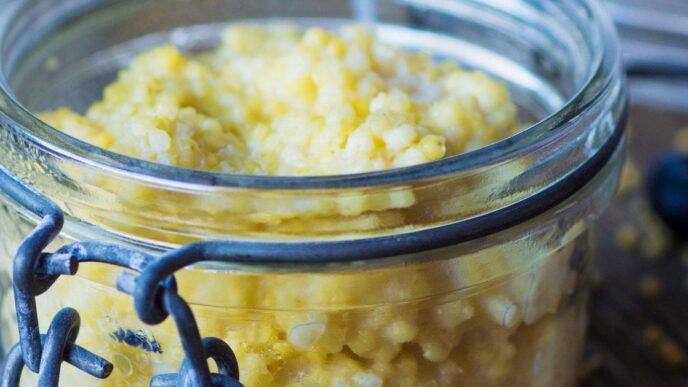 Рецепт розсипчастої пшоняної каші на воді: простий спосіб приготування 15