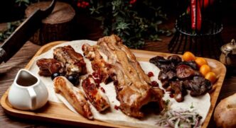 Яловична селезінка — потужне джерело білка та мінералів, яке часто годують собак 13