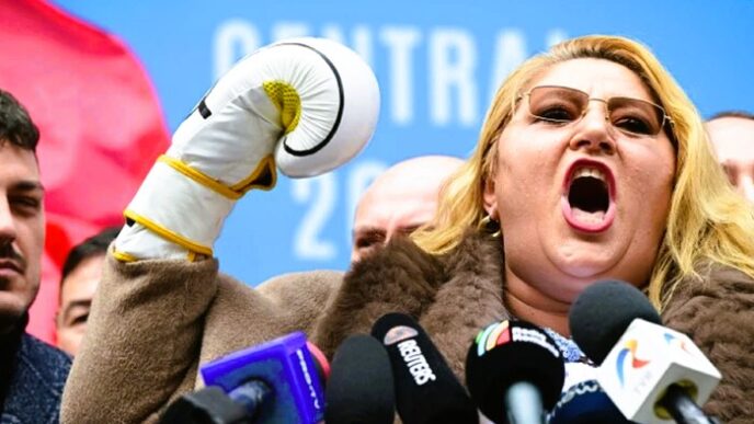 Хто така Діана Шошоаке, біографія. Скандальна проросійська депутатка, яку Європарламент позбавив імунітету за екстремізм та антисемітизм 7