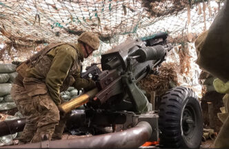 Як гаубиця М119 в 425 ОШП "Скеля" рятує піхоту на передовій 21