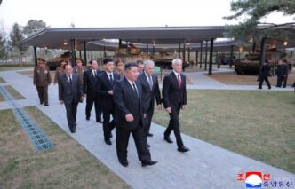 Кім Чен Ин відкрив у Пхеньяні музей з трофейною технікою ЗСУ: Leopard, Abrams та Marder під склом 5