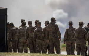 США планують розгорнути гіперзвукову ракету Dark Eagle проти Ірану 31