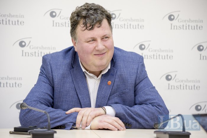 Хто такий Володимир Бугров, біографія. Скандальний ректор КНУ, якого студенти назвали «борделем» головного університету України 7
