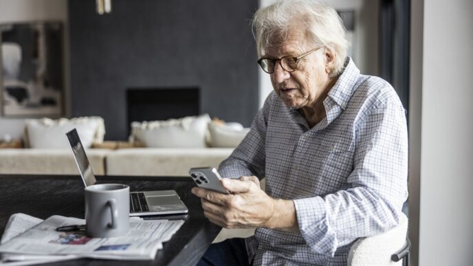 Перерахунок пенсії працюючим: нові правила врахування стажу та зарплати 15