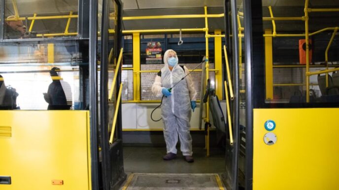 Безкоштовний проїзд пенсіонерів в Україні: перелік включених і виключених видів транспорту 7