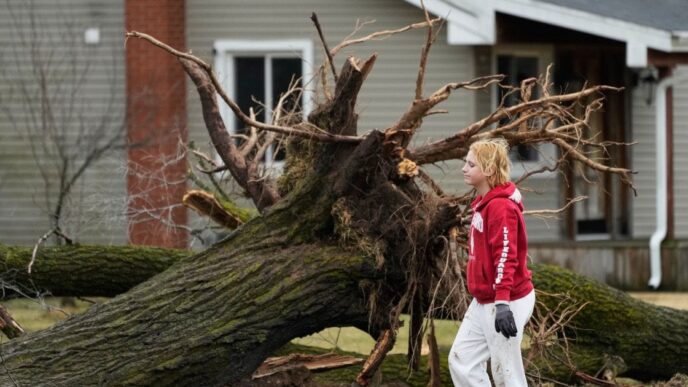 Торнадо в США 2026: руйнування в Оклахомі, масштабна рятувальна операція 15
