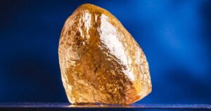 Великий жовтий діамант 158 каратів виявлено на шахті Diavik у Північній Канаді 33