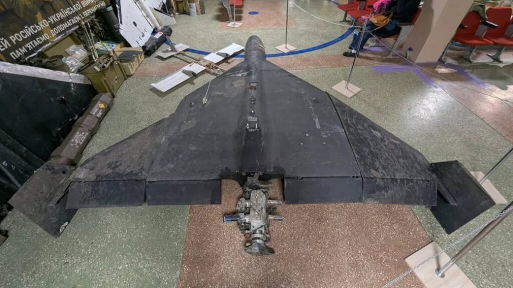 Збиту "Герань-2" на Покровському напрямку передали в музей Луцька 3