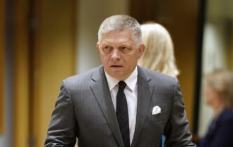 Єврокомісія розглядає заморозку фінансування ЄС для Словаччини через авторитарний курс прем’єра Фіцо 3