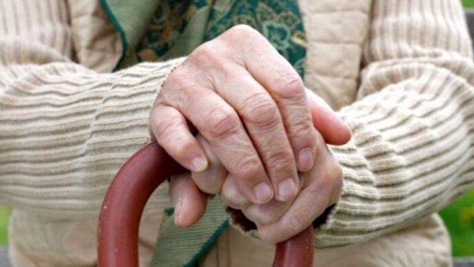 Вікові надбавки до пенсії у квітні 2026 року: хто їх отримає 23