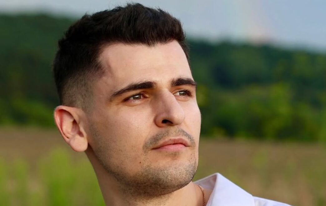 Ніколас Карма: операція на шиї після трирічного болю та ризику паралічу 4 Ніколас Карма: операція на шиї після трирічного болю та ризику паралічу 3