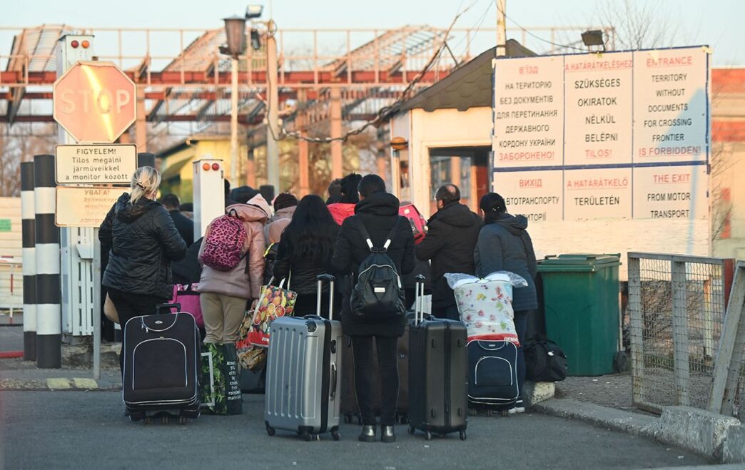 МЗС України скасовує рекомендації щодо поїздок до Угорщини після виборчої кампанії 3