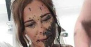 Невістка облила наречену чорною фарбою перед весільною церемонією у Великій Британії 31