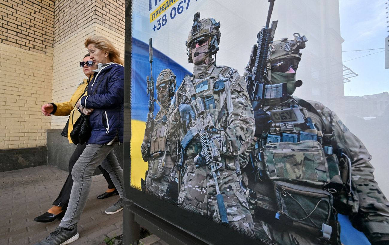 Проблеми мобілізації в Україні: 2 млн ухилянтів та 290 тис. випадків самовільного залишення 49