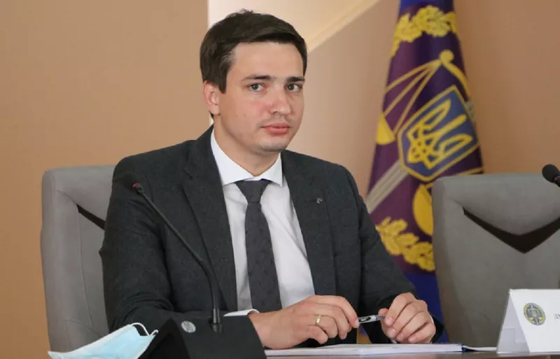 Хто такий Дмитро Казак, біографія. Наймолодший прокурор, який вимагає від держави ще 4,8 мільйона 11