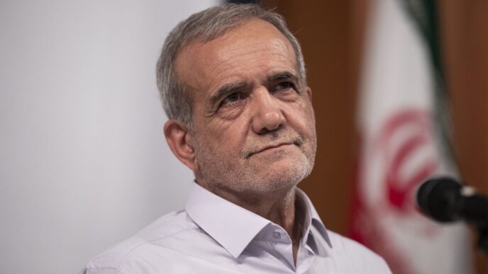 Іран закликає скоротити споживання електроенергії через загрозу зовнішніх ударів 15