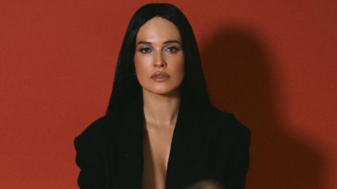 Даша Астаф’єва про травматичний досвід коханки: відкриття та погляд у майбутнє 11