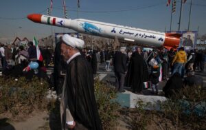 Більше 100 млрд доларів іранських активів: де вони зберігаються і чому залишаються замороженими 29