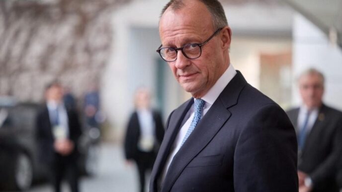 Мерц: Україна не приєднається до ЄС швидко, проте інтеграцію треба прискорити 27