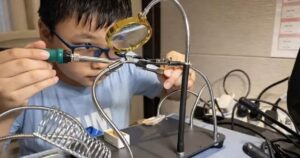 14‑річний підліток створив реактивний двигун прототип у Китаї 43