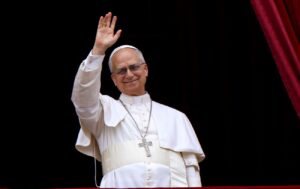 Папа Лев XIV закликав до справедливої використання ресурсів Африки 38