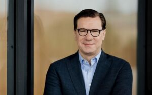 Німеччина витрачає найбільше на оборону в Європі, проте відстає у стратегічних рішеннях – коментар експерта 37