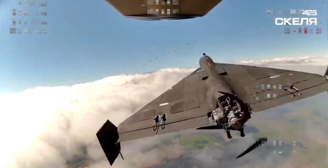 Ексклюзивні кадри з неба: Як полк «Скеля» полює на ворожі дрони над Дніпром 3