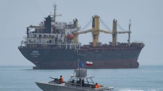 Китайські танкери пройшли Ормузьку протокою під час переговорів США і Ірану про нафтову угоду 9