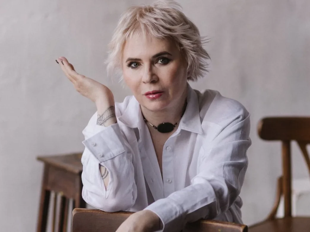 Хто така Олена Монова, біографія: харківська блогерка з нецензурним сарказмом 4 Хто така Олена Монова, біографія: харківська блогерка з нецензурним сарказмом 3